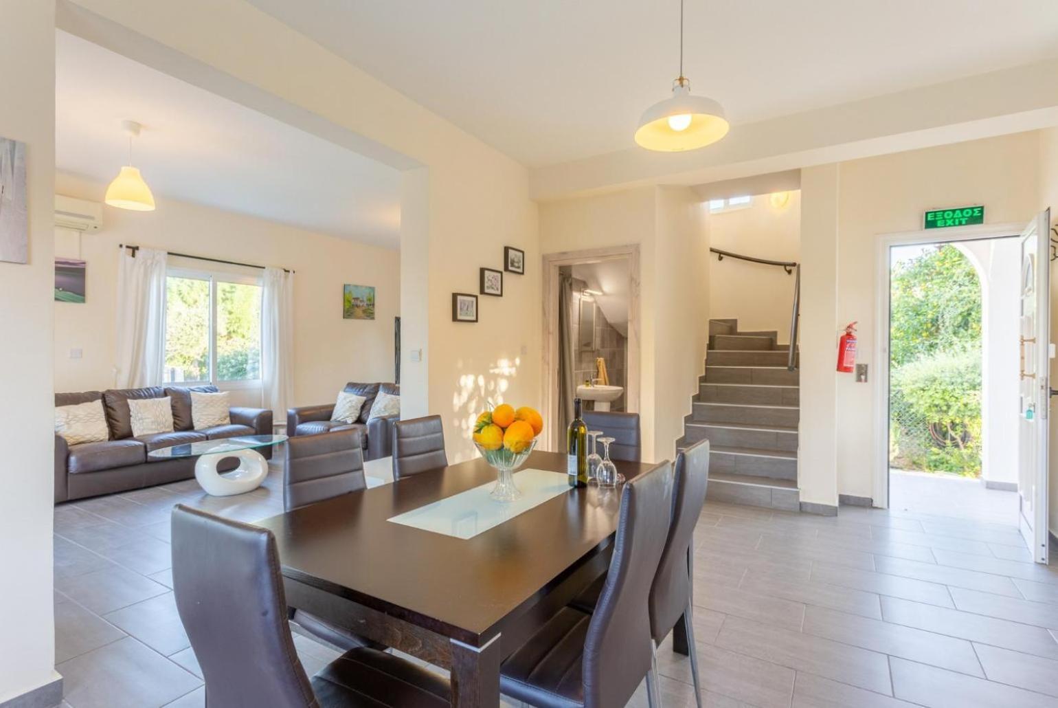 Sun Beach Villa Tria Полис Экстерьер фото