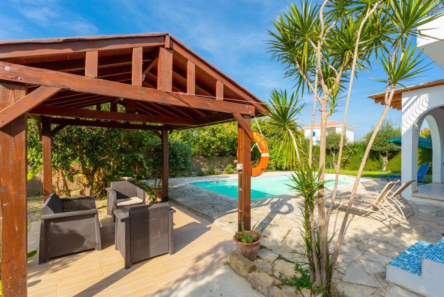 Sun Beach Villa Tria Полис Экстерьер фото