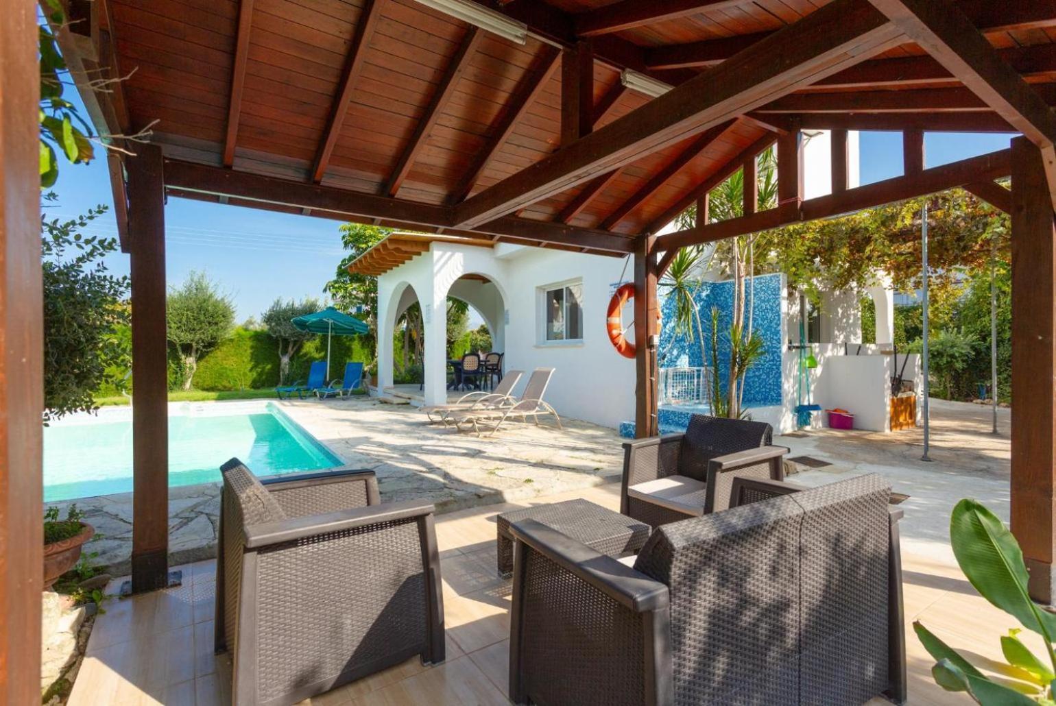 Sun Beach Villa Tria Полис Экстерьер фото